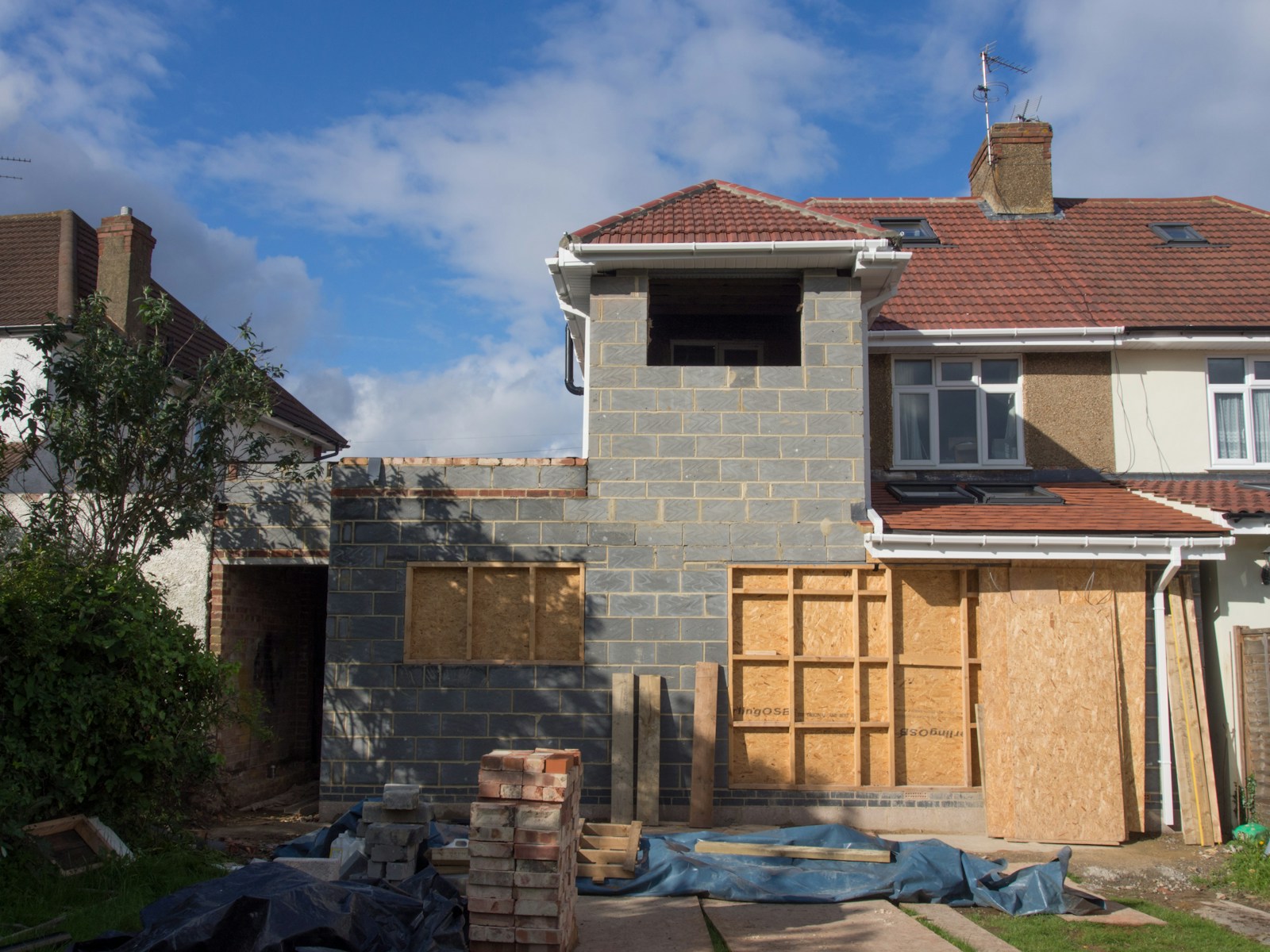 Do You Need a Builders Risk Policy If You Are Having a Home Built?